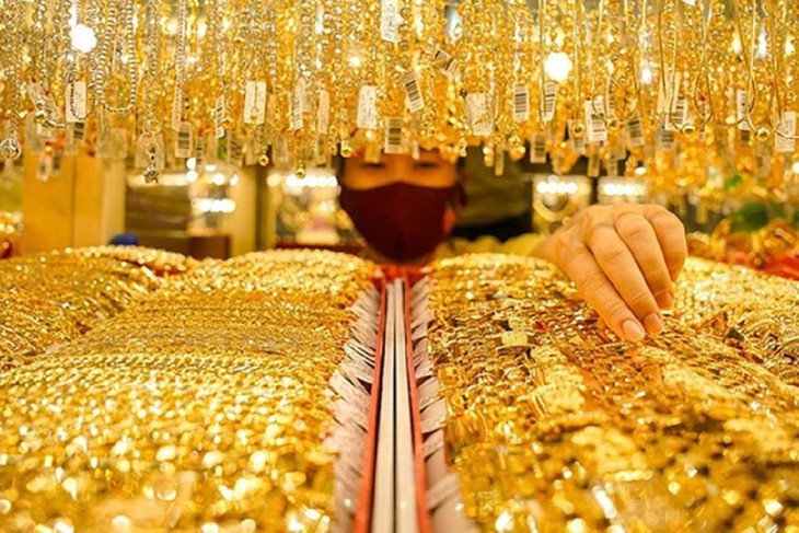 Chốt giá vàng hôm nay ngày 14/9 giảm mạnh trở lại - Ảnh 1.