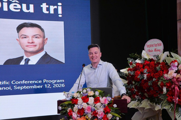 AI phân tích hình ảnh đáy mắt, phát hiện sớm võng mạc đái tháo đường - Ảnh 1.