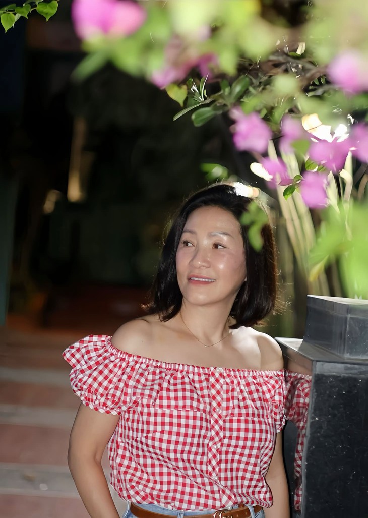 Tuổi U70 của Hồng Đào: 'Lên hương' phim ảnh, cuộc sống nhẹ nhàng bên 2 con gái- Ảnh 4.