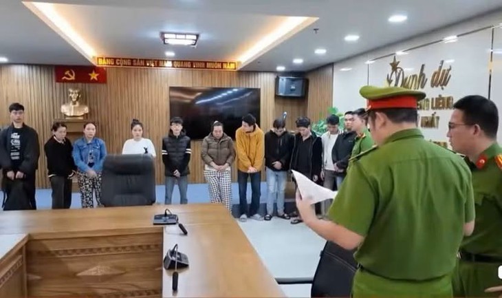 Giao dịch gần 1.000 tỷ trong 3 tháng, lộ tẩy đường dây tội phạm xuyên biên giới - Ảnh 1.