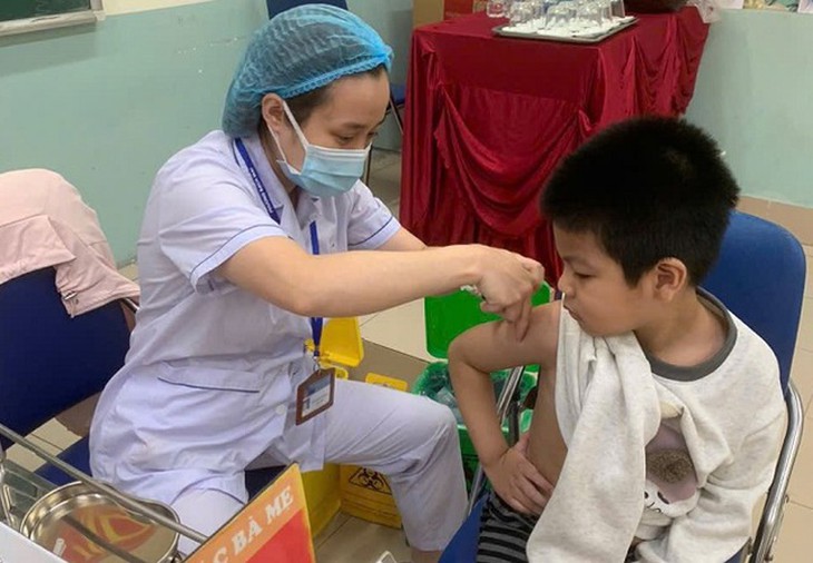 Hải Phòng tăng tốc chiến dịch làm sạch, chuẩn hóa dữ liệu tiêm chủng - Ảnh 1.