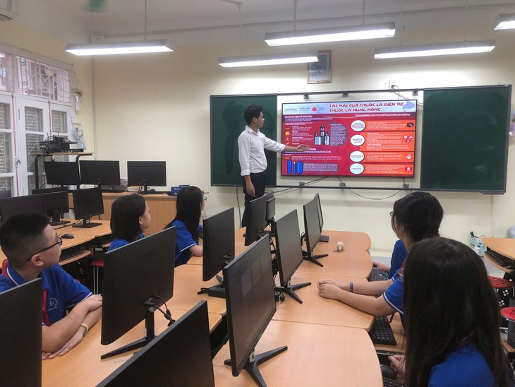 Phạt tới 10 triệu đồng với hành vi bán thuốc lá điện tử cho học sinh- Ảnh 2.