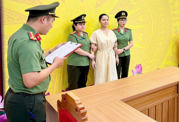 Không kê khai thuế, nữ giám đốc công ty lữ hành bị bắt - Ảnh 1.