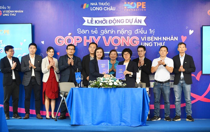 Chung tay san sẻ gánh nặng chi phí, giúp bệnh nhân ung thư vững tâm điều trị - Ảnh 1.