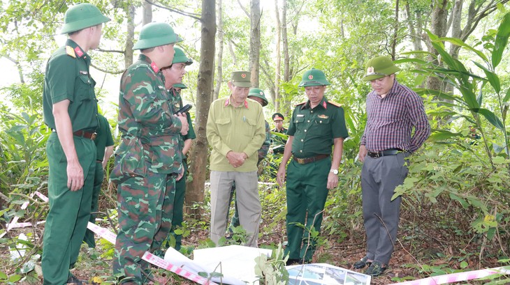 Khảo sát, xác minh thông tin mộ liệt sĩ tập thể tại bắc đèo Hải Vân- Ảnh 1.