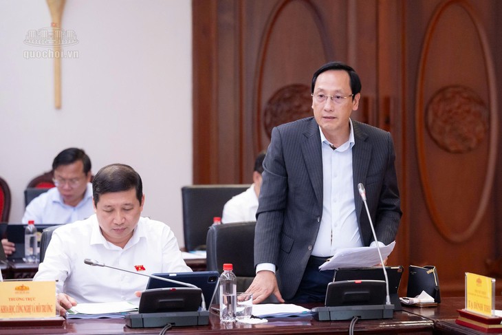 Hoàn thiện Luật Bảo vệ môi trường để thúc đẩy chuyển đổi xanh, kinh tế tuần hoàn - Ảnh 2.
