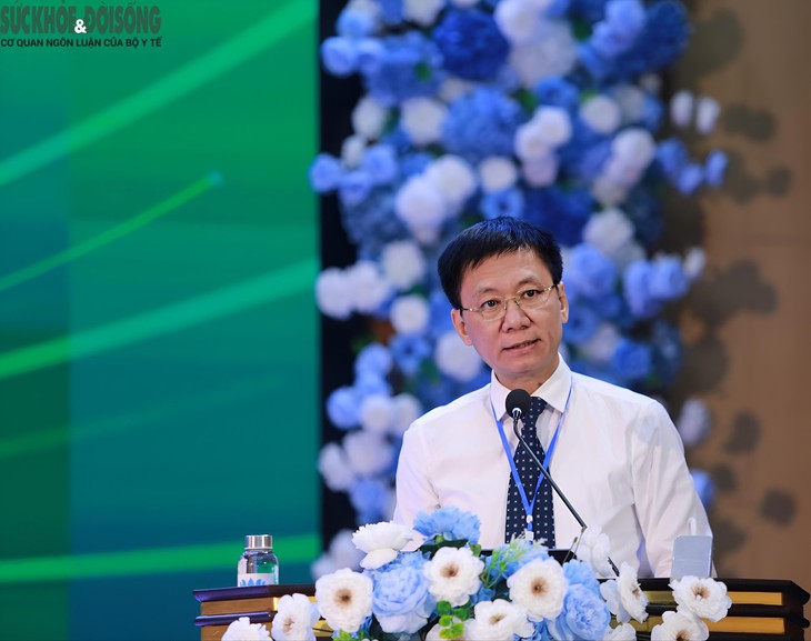 Bệnh viện Đa khoa TP Vinh cập nhật nhiều tiến bộ mới trong khám, chữa bệnh
- Ảnh 2.
