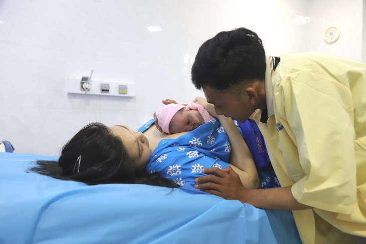 Khó thở, sưng phù chân sau sinh cảnh báo bệnh nguy hiểm gì?- Ảnh 2.