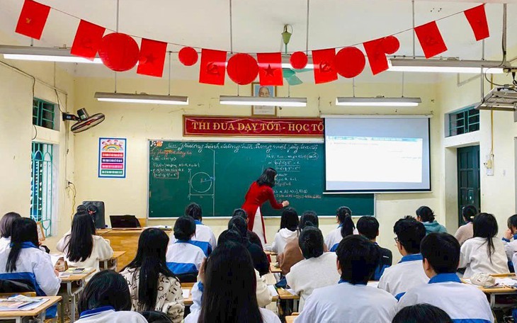 Cách tính thời gian công tác để xếp lương, thăng hạng giáo viên- Ảnh 2.
