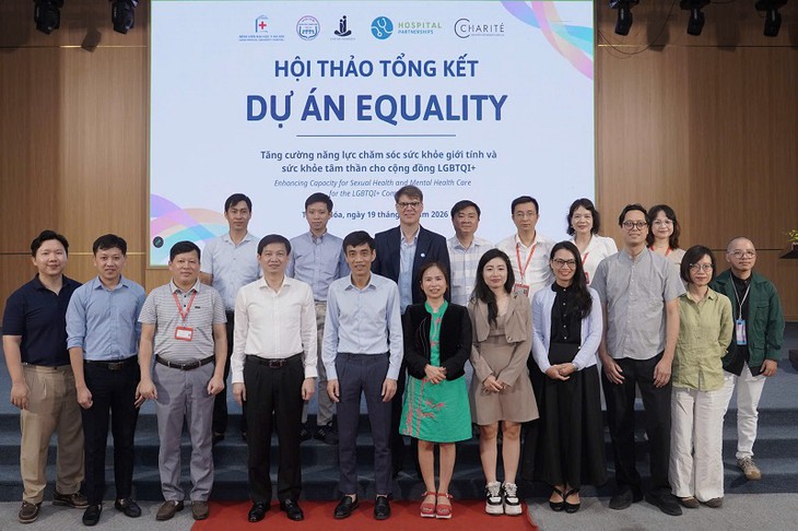 Giảm kỳ thị, tăng tiếp cận dịch vụ y tế cho cộng đồng LGBTQI+- Ảnh 1.