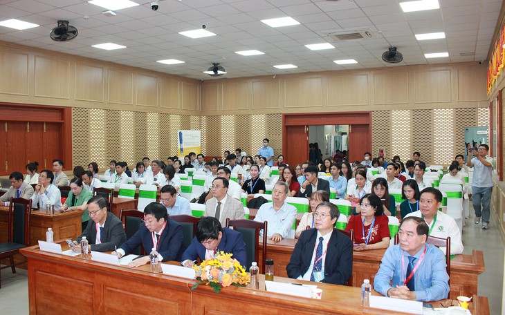 Tự chủ tài chính: Bệnh viện không thể chỉ nghĩ chuyện thu - chi- Ảnh 3.
