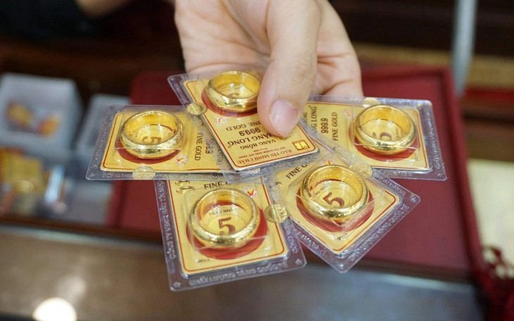 Chốt giá vàng hôm nay ngày 3/9 diễn biến rất lạ sau nghỉ lễ - Ảnh 2.