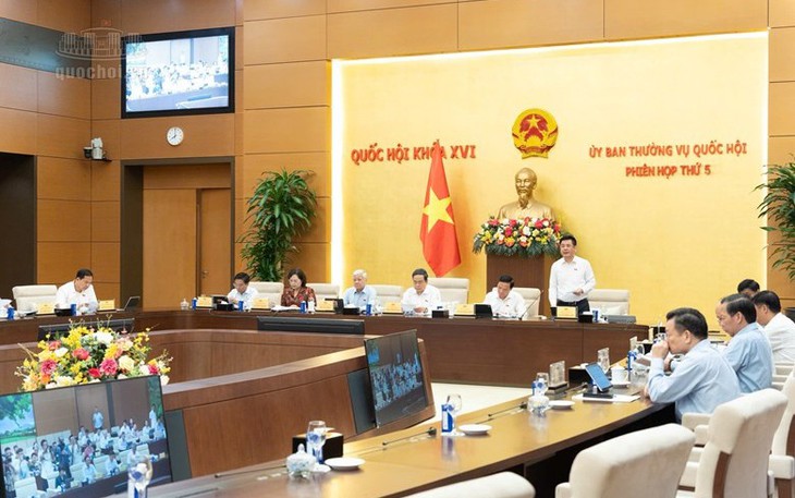 Khoảng 40 nội dung được UBTVQH xem xét tại Phiên họp thứ 6 - Ảnh 4.