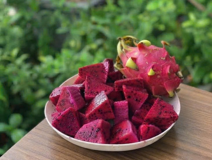 Ăn thanh long hỗ trợ sức khỏe tim mạch và cholesterol như thế nào? - Ảnh 1.