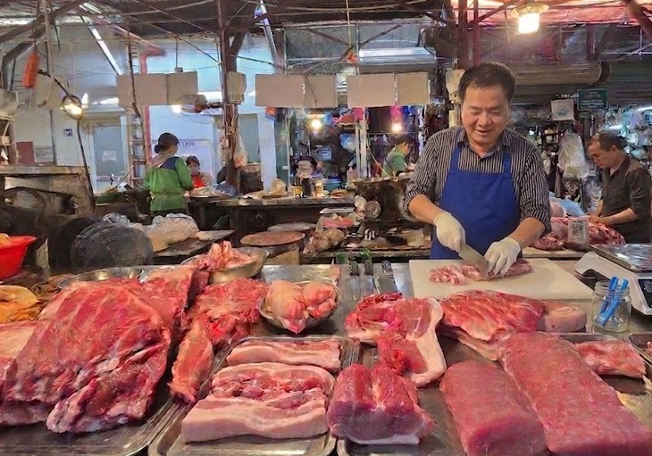 Bí quyết chọn thịt tươi ngon bằng cảm quan và trực giác - Ảnh 1.
