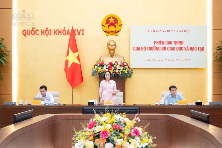 Bộ trưởng Bộ GD&ĐT sẽ giải trình những vấn đề 'nóng' nào của ngành?- Ảnh 1.
