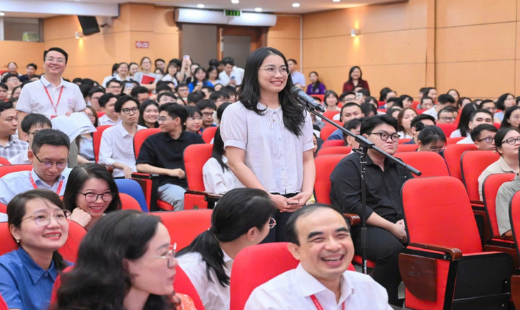 Nữ bác sĩ nội trú top đầu và ngã rẽ "ngược dòng" vào Gây mê hồi sức- Ảnh 1.