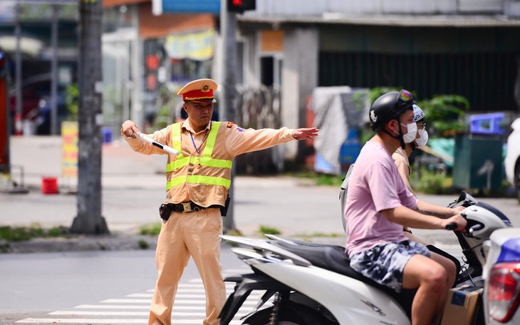 Miền Trung bắt đầu đợt mưa rất lớn từ đêm nay- Ảnh 2.