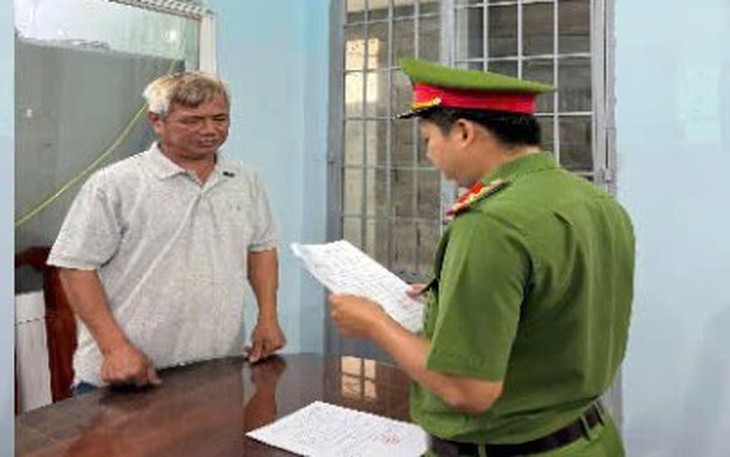 Công an tìm chủ nhân của 46 thùng trứng đà điểu bị bỏ lại ở Cao Bằng - Ảnh 2.