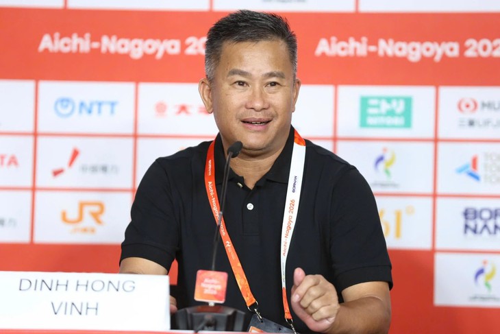 HLV Đinh Hồng Vinh: U23 Việt Nam sẵn sàng đấu Hàn Quốc hoặc Saudi Arabia ở tứ kết ASIAD - Ảnh 1.