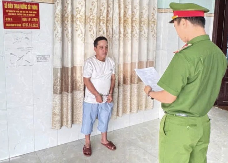 Tạm giữ người đàn ông xô xát khiến cậu ruột tử vong - Ảnh 1.