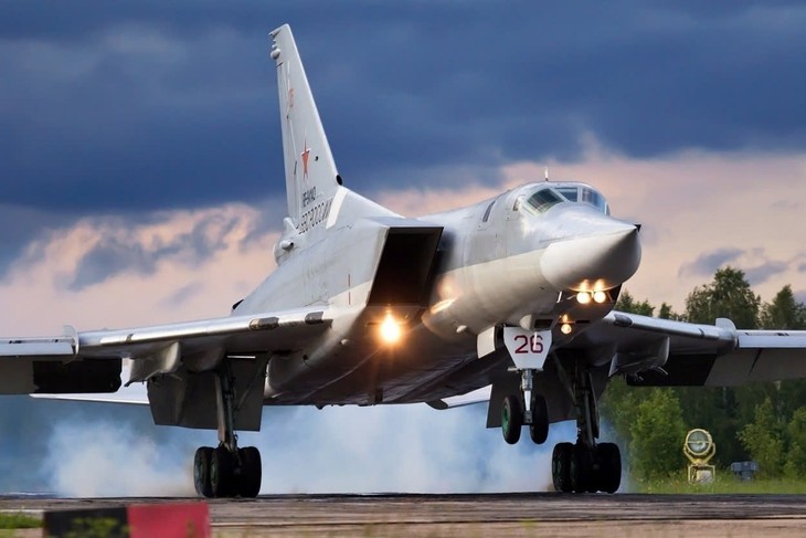 Máy bay ném bom Tu-22M Nga đang dần 'lỗi thời'?- Ảnh 1.
