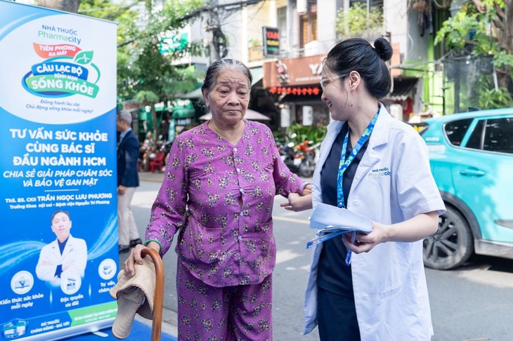 Pharmacity trao quyền cho dược sĩ, nâng cao vai trò chăm sóc sức khỏe cộng đồng- Ảnh 4.
