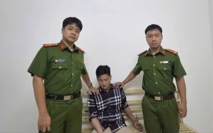 Bị chồng 'bạn gái' hành hung, gã bán rau đâm thương vong 2 người- Ảnh 2.