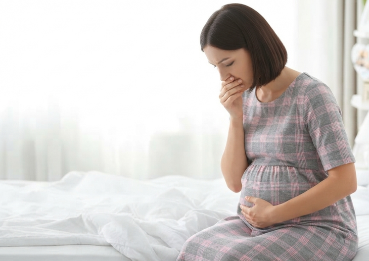 Mẹ bầu ốm nghén nặng nên ăn gì để giảm buồn nôn mà con vẫn đủ chất - Ảnh 1.