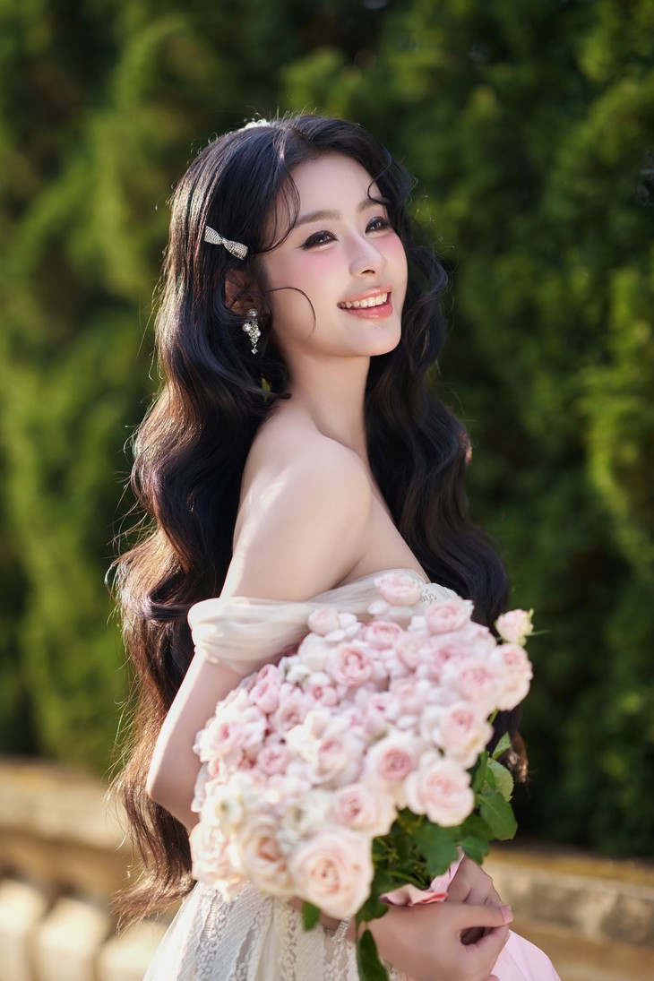Trương Thảo My - 'Con gái' NSƯT Trung Anh là diễn viên múa, hâm mộ thủ môn Bùi Tiến Dũng - Ảnh 2.