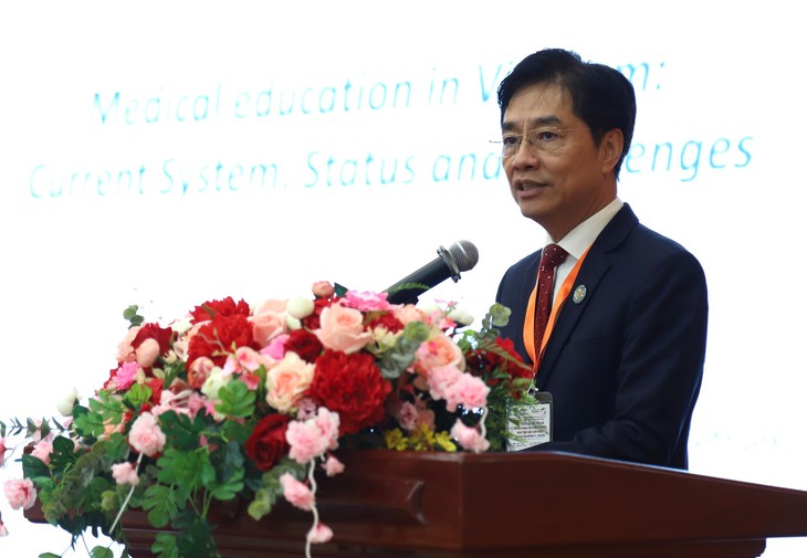 Trước kỳ thi quốc gia đánh giá năng lực hành nghề, làm sao để bác sĩ thực sự 'làm được'?- Ảnh 1.
