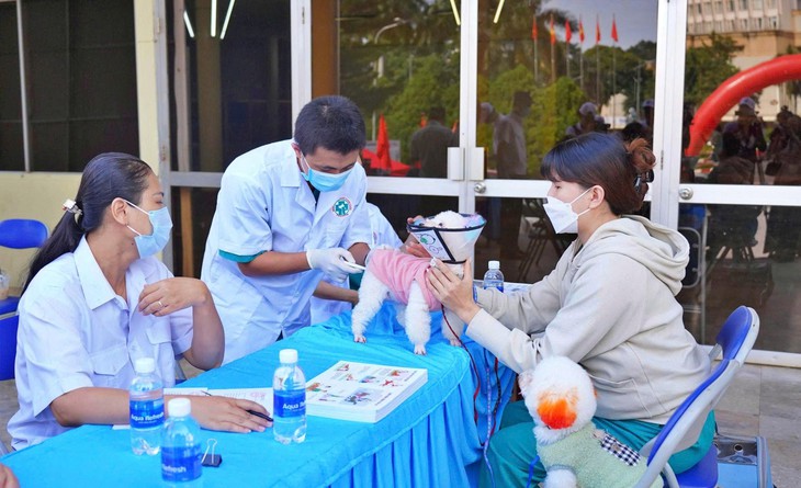 Bệnh dại đã phát bệnh gần như không thể cứu nhưng hoàn toàn có thể phòng ngừa- Ảnh 2.