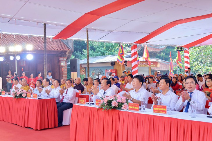 Khai mạc Tuần Văn hóa xúc tiến Du lịch Lễ hội Côn Sơn Kiếp Bạc - Ảnh 2.