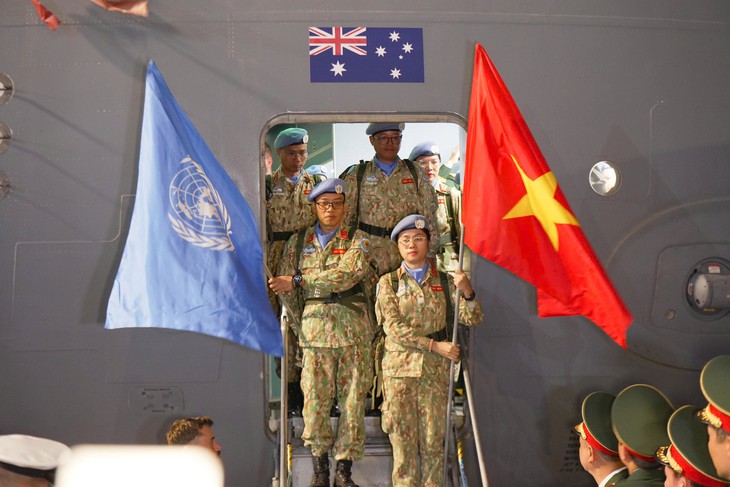 Xúc động ngày bác sĩ BVDC2.7 trở về sau một năm làm nhiệm vụ ở Nam Sudan- Ảnh 2.