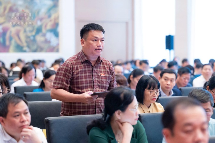 ĐBQH đề nghị siết trách nhiệm trong phân loại, xử lý rác thải sinh hoạt- Ảnh 2.