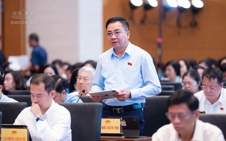ĐBQH đề nghị siết trách nhiệm trong phân loại, xử lý rác thải sinh hoạt- Ảnh 6.