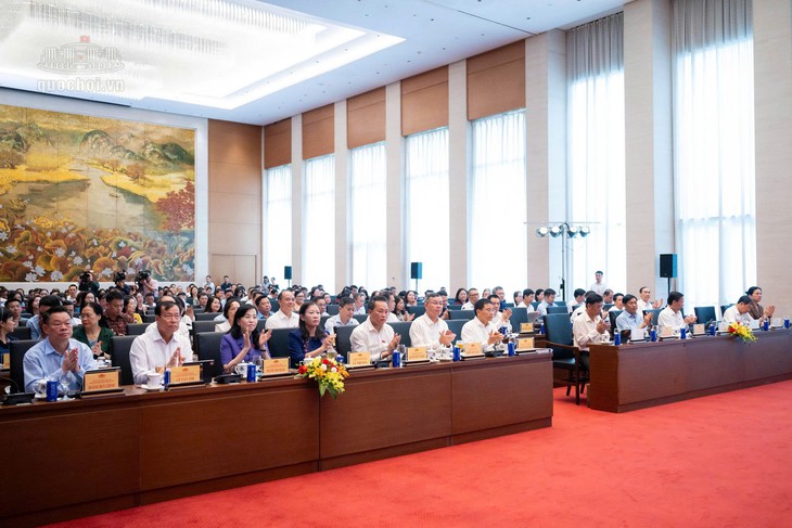 ĐBQH cảnh báo rủi ro từ cơ chế thử nghiệm trong lĩnh vực chứng khoán- Ảnh 1.