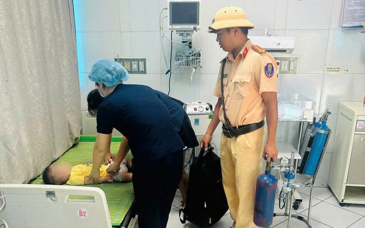 Vỡ òa hạnh phúc khi nhận lại gần 1,77 tỷ đồng do chuyển khoản nhầm - Ảnh 2.