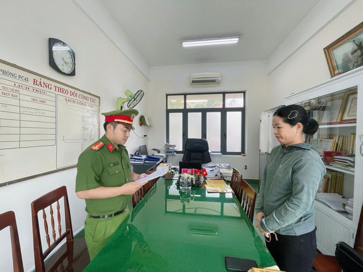 Triệt phá thành công đường dây mua bán trái phép hóa đơn liên tỉnh quy mô lớn- Ảnh 2.
