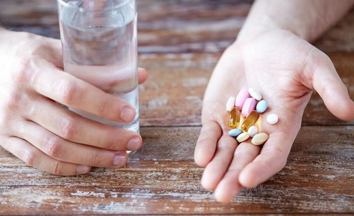 Lá gan sẽ “mệt” thế nào nếu lạm dụng thực phẩm chức năng? - Ảnh 1.