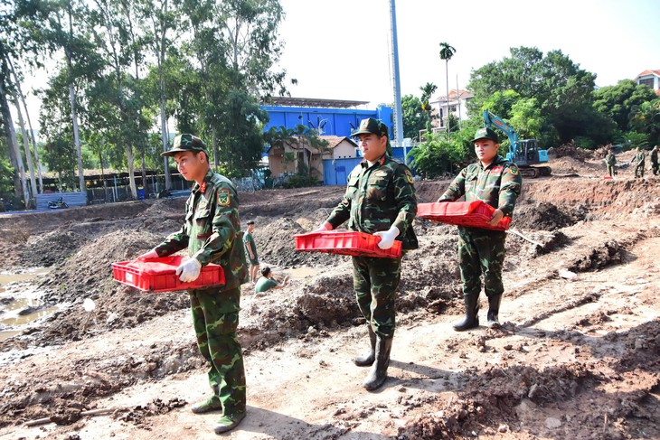 Phát hiện thêm 6 bộ hài cốt liệt sĩ tại Công viên Lê Thị Riêng - Ảnh 1.