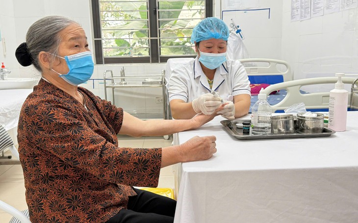 Chuyển đổi số y tế cơ sở để nâng cao chất lượng phục vụ người dân - Ảnh 2.