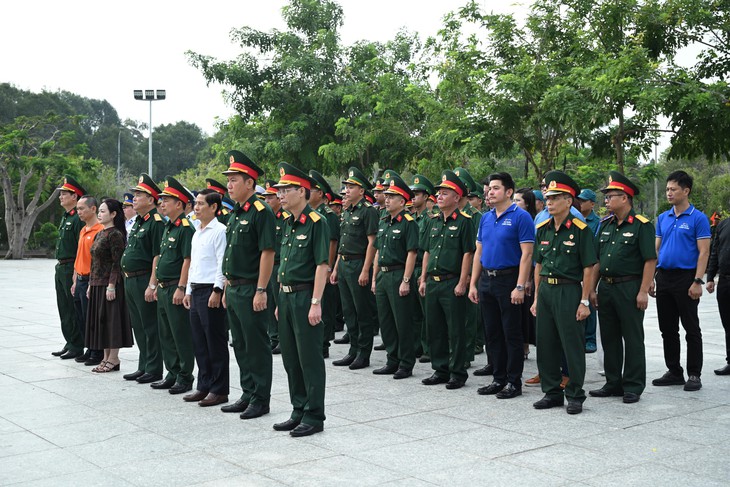 Long Châu trở thành chuỗi nhà thuốc hiện diện tại Côn Đảo- Ảnh 1.