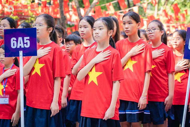 Cả nước sẽ đồng loạt chào cờ, đánh trống khai giảng năm học mới- Ảnh 1.