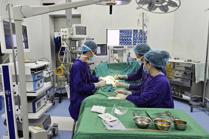 Uống nước thế nào để phòng sỏi thận? - Ảnh 1.