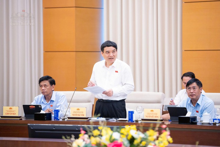Không tán thành việc bỏ quy định cấm bán rượu, bia bằng máy bán hàng tự động- Ảnh 2.