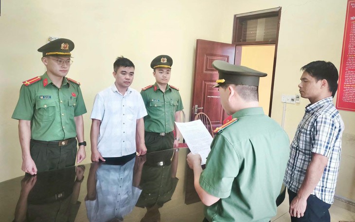 Khởi tố một giám đốc và nhiều cán bộ, nhân viên bảo vệ rừng ở Đắk Lắk- Ảnh 3.