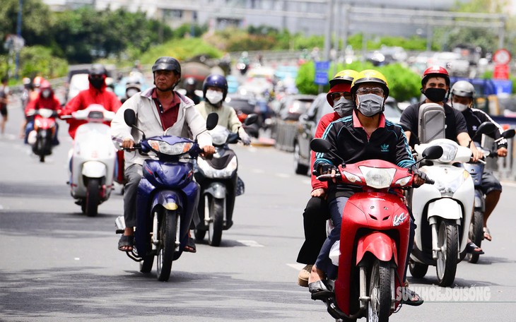 Nhiều khu vực nắng nóng trong ngày Khai giảng - Ảnh 2.