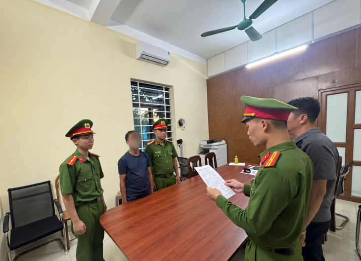 Bắt đối tượng lợi dụng các bé gái chơi Trung thu để có hành vi dâm ô- Ảnh 1.
