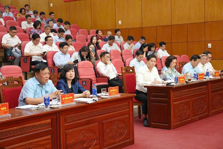 Bộ Y tế tổ chức Hội nghị nghiên cứu, học tập, quán triệt và triển khai thực hiện một số Nghị quyết, Chỉ thị của Bộ Chính trị - Ảnh 1.
